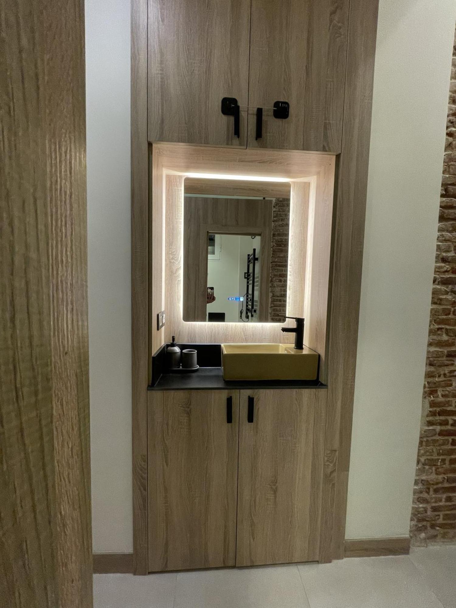Apartamento Moderno En Edificio Historico マドリード エクステリア 写真